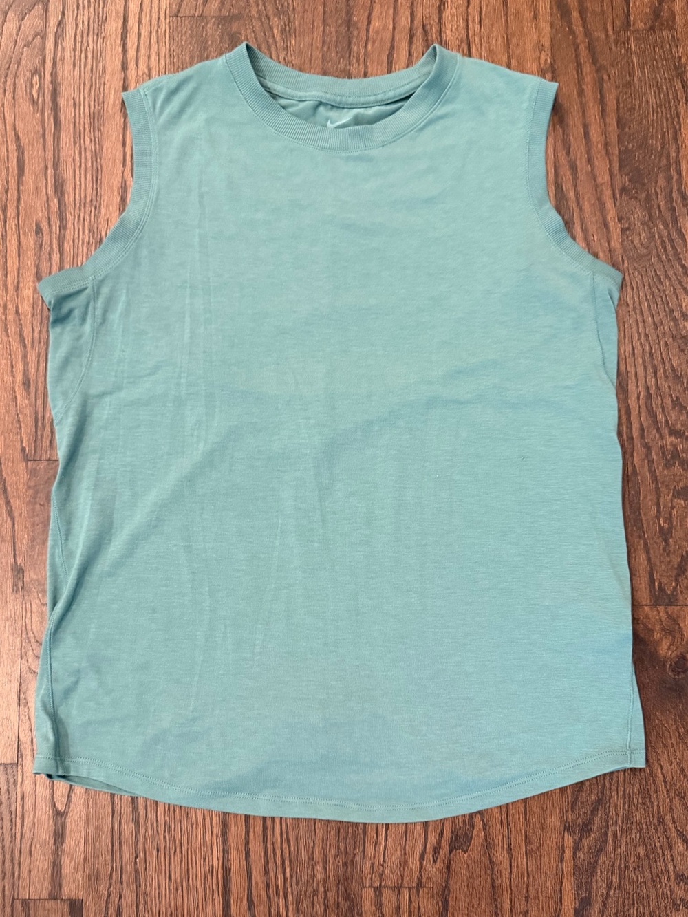 Nike Sleeveless Crew Tank in Seafoam